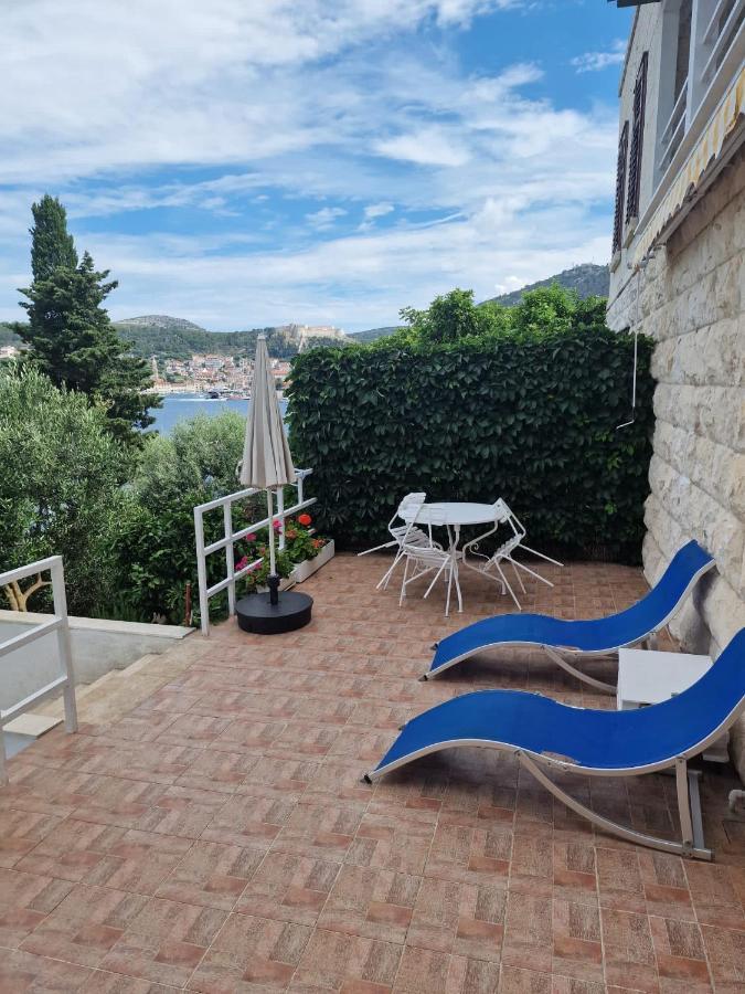 Shabby Chic Beach Cottage Hvar ฮวาร์ ภายนอก รูปภาพ